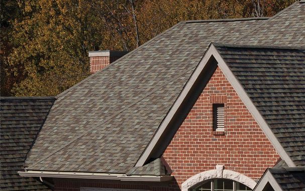 Owens Corning Duration® STORM® Driftwood Swatch